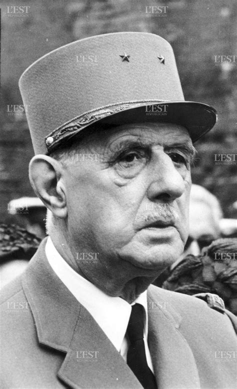 France Monde Charles De Gaulle Dans Lest