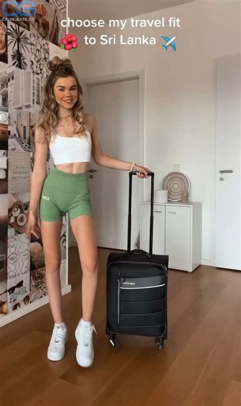 Lea Peach Nude Pictures Photos Playboy Naked Topless Fappening