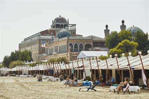 Spiagge Il Lido Di Venezia Difende Le Proprie Capanne Metropolitano It