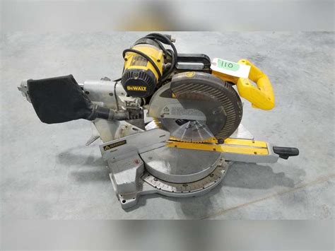 Dewalt Dw708 12 Sliding Compound Miter Saw Adam Marshall Land