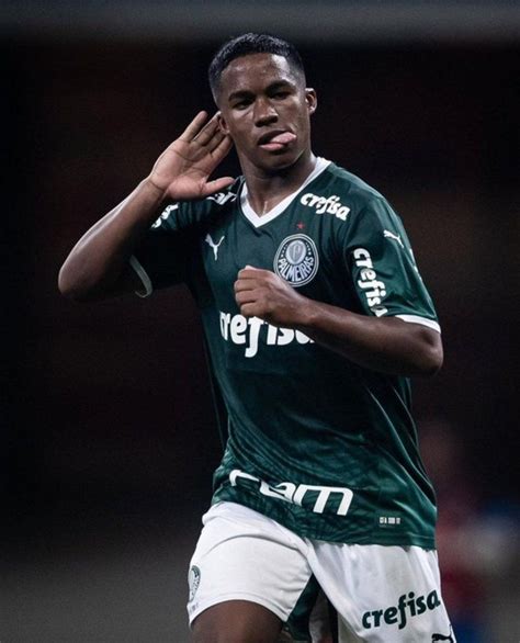 Endrick Firma Primer Contrato Profesional Con Palmeiras