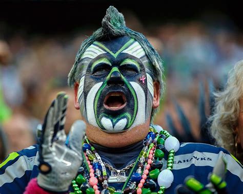 Seahawks Fans Celebrate Teams Playoff Berth By Donating Money To Lions