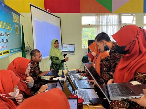 SOSIALISASI IMPLEMENTASI KURIKULUM MERDEKA DI MTs NEGERI 4 MAGELANG