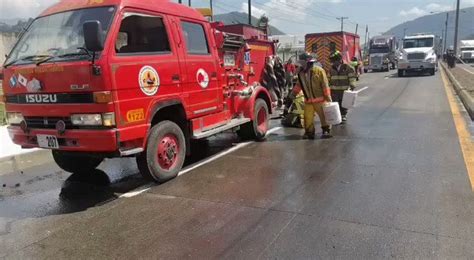 Bomberos Voluntarios on Twitter Un accidente de tránsito se registró