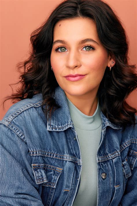 Discover why the anna lee acting style was so unique 10