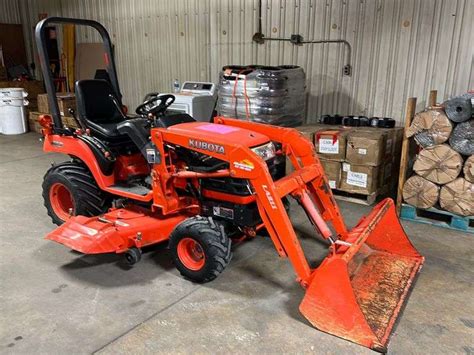 Kubota Bx2230 09 L Three Cylinder Diesel Sub Compact Tractor Only 1170 Hours 4x4 Power