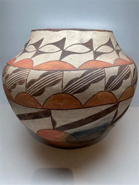 Zia Polychrome Jar With Lightning Clouds And Rain In The Mountains