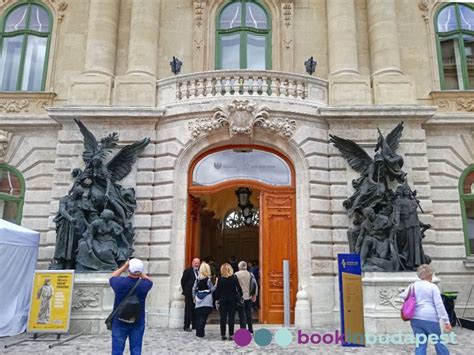 Budapest History Museum - Castle Museum