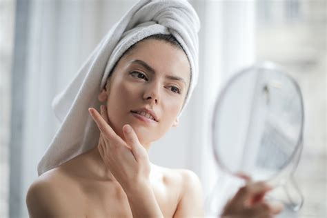 An Expert’s Guide to the Best Skincare Routine | Dermstore