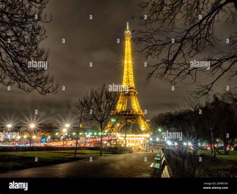 Night View of the Eiffel Tower in Paris Stock Photo - Alamy