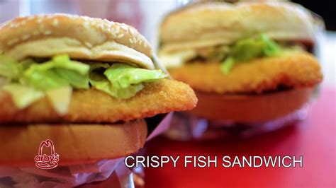 Arbys CRISPY FISH SANDWICH - YouTube