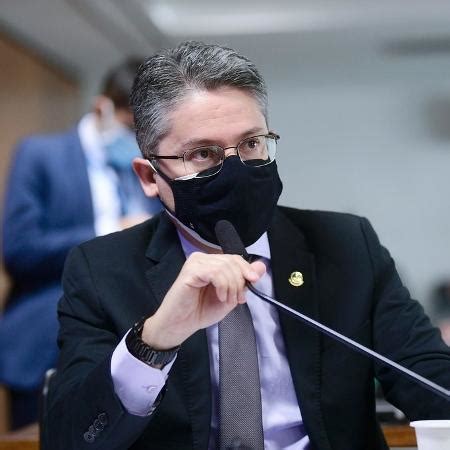 Tenhamos Vergonha Na Cara Diz Senador Sobre Manter Or Amento Secreto