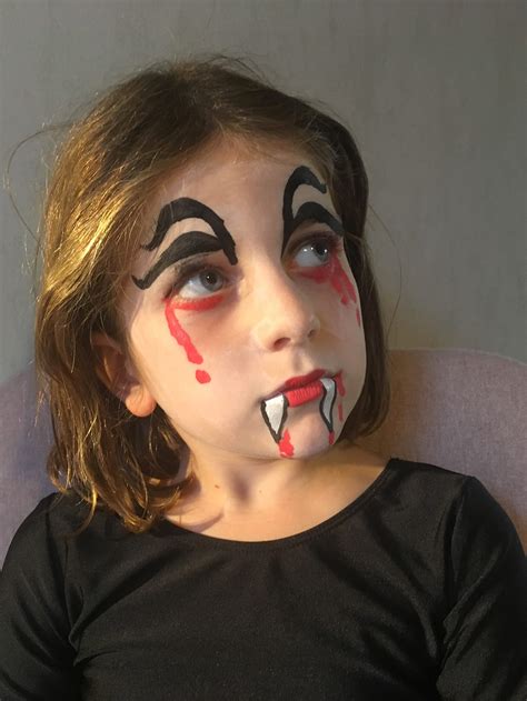 Maquillage Vampire Halloween Suivez Notre Tuto Pas Pas Pour Un