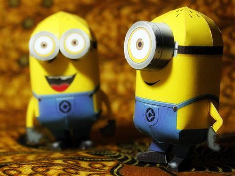 Papercrafts Minions De Paper Replika Voici Les Minions Ces Petits