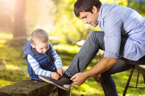 Día Del Padre 5 Tipos De Papá Según Su Estilo De Calzado Diario La Noticia