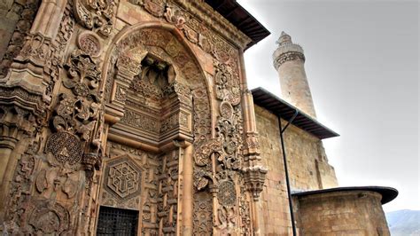 Divri I Ulu Camii Nde Restorasyon Yeniden Ba Lad Trt Haber Foto Galeri