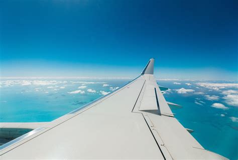 Airplane Wing Wallpaper