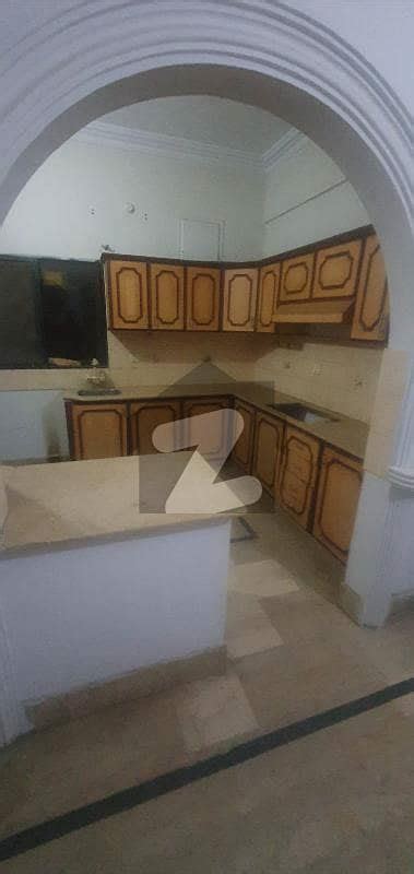 Nazimabad No 4 3 Bedroom Drwaing Lounge Portion Available For Rent