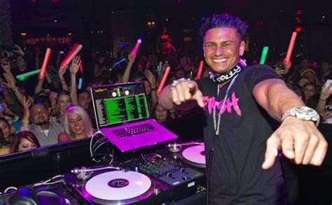 Pauly D New Hair Jersey Shore Dj Ditches Blowout Posts Picture Of