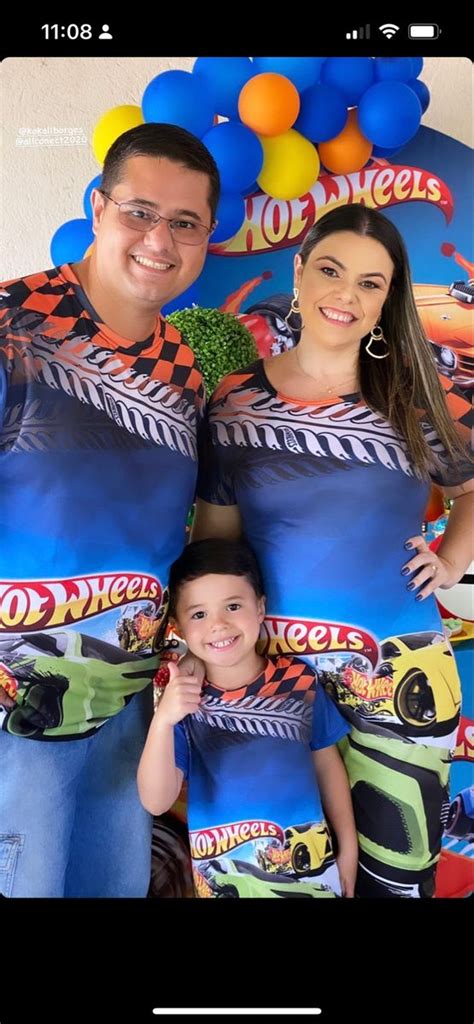 Kit Família Hot Wheels Vestido de Festa Feminino Hot Wheels Usado 83841996 enjoei