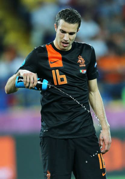 R. van Persie (The Netherlands) - Robin Van Persie Photo (31236845 ...