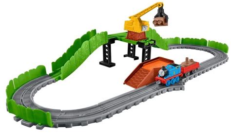 Thomas Friends Adventures Play Set Reg And The Scrapyard