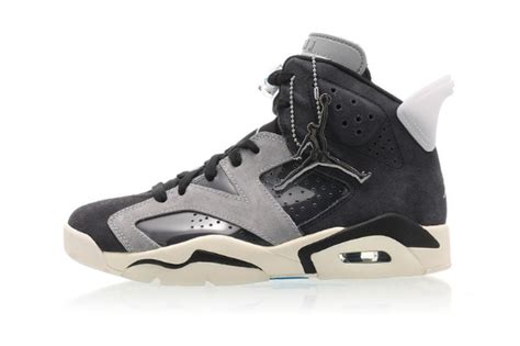 สนกเกอร Jordan 6 Retro Tech Chrome ซอ ขายของแท