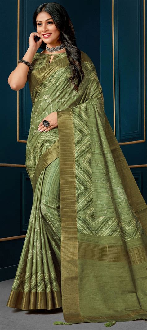 Traditional Wedding Green Color Silk Fabric Saree 1923306