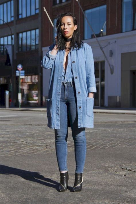 38 Blue Denim Jeans For Fall Winter Outfits Every Girl Need To Try Denim Street Style Denim