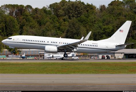 N28252 US Department Of Justice Boeing 737 8Q8 WL Photo By Sierra