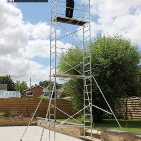 Mdiy Scaffold Tower With Stiffeners Telescopic Outriggers