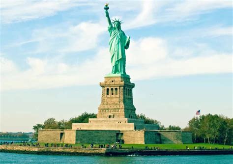 New York Travel Guide: Places to Travel, Things to Do, Best Time to ...