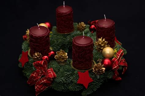 40 Kostenlose Adventkranz Und Adventskranz Bilder Pixabay