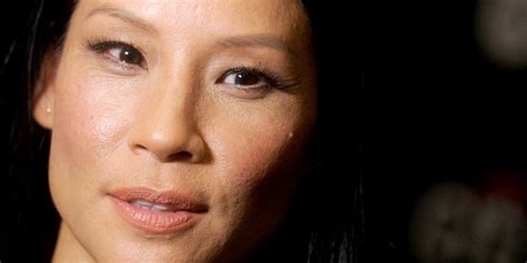 Lucy Liu Biographie Et Films De Lucy Liu Cosmopolitanfr