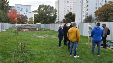 Fotorelacja Warszawscy Radni Na Wykopaliskach Przy Mi Ej Muzeum