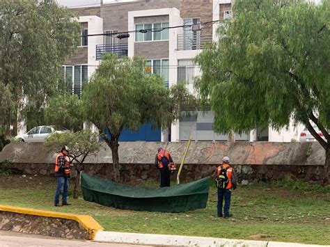 La Seduvop Realiza Labores De Limpieza Y Desazolve En El R O Santiago