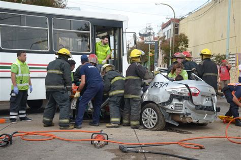 Importante simulacro de accidente con múltiples víctimas