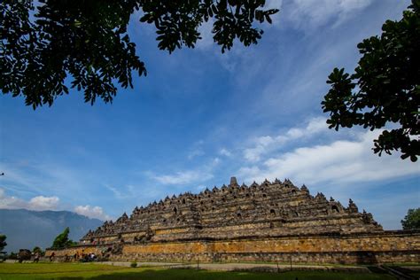 Asal Usul Dan Sejarah Berdirinya Candi Borobudur Seputar Sejarah