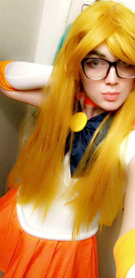 (self) Sailor Venus cosplay! : r/sailormoon