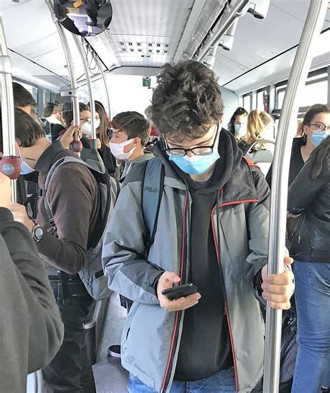 E Per Salire Sul Bus Zero Indicazioni