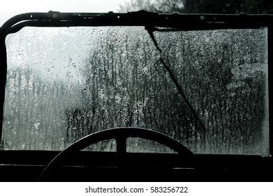 Frozen Car Window Stock Photo 583256722 | Shutterstock