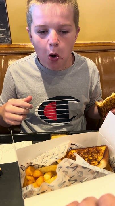 New Mr Beast Box At Zaxbys Mistabig Mrbeast Feastables Youtube