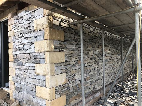 Welsh Rustic Slate Walling Per Mtr2 UK Slate