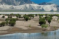 Dramatic Tibetan Landscapes Between Lhasa And Lake Namtso Tibet China