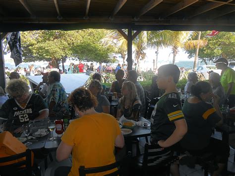 Pin by Bridge Tender Inn & Dockside B on GREEN BAY PACKERS BAR! | Green