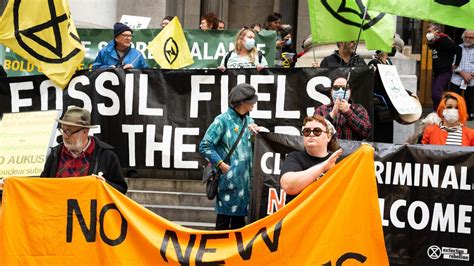 Adelaide Extinction Rebellion Activists Explain What Theyre Doing To