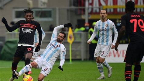 Live Streaming Salernitana Vs Ac Milan Jadwal Tayang Liga Italia Malam