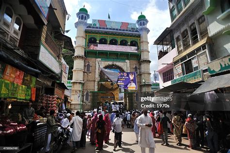 Dargah Of Moinuddin Chishti High-Res Stock Photo - Getty Images