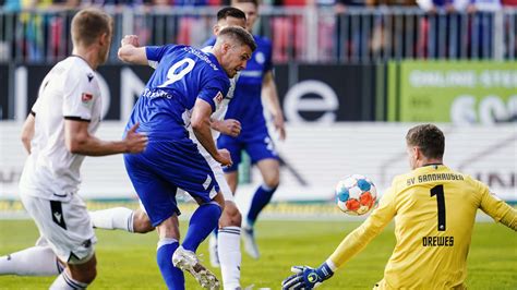 Last Minute Tor Von Terodde Sorgt F R Schalke Ekstase In Sandhausen