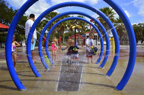 Hogarth Hughes Great Adventure: Downey Park - Splash Pad